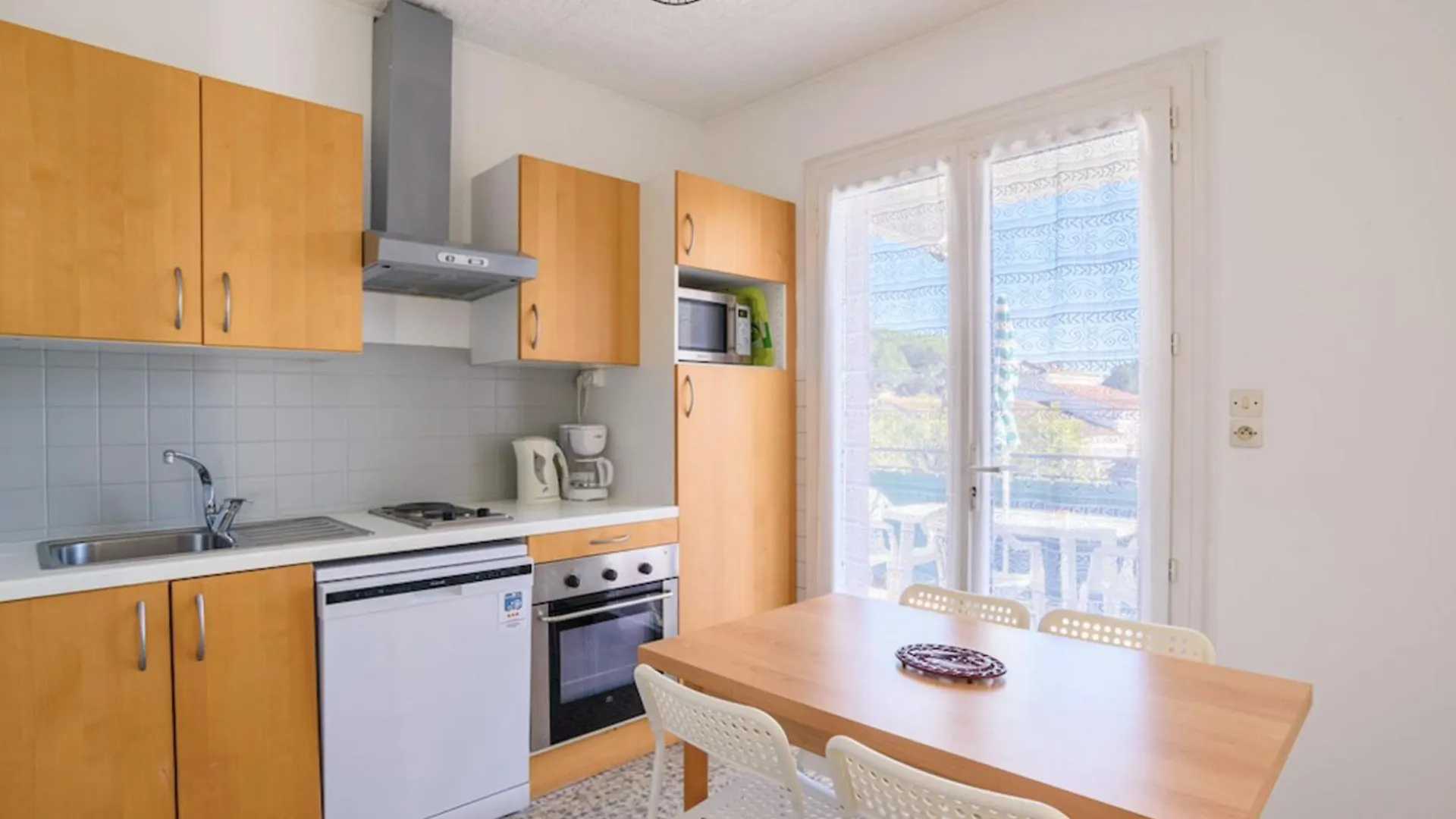 شقة Charming Flat In Hyeres With Balcony 0*,